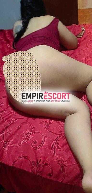 señora de buenas caderas y tetas brindó full anal soy peruana tmb vendo mis videos cachando