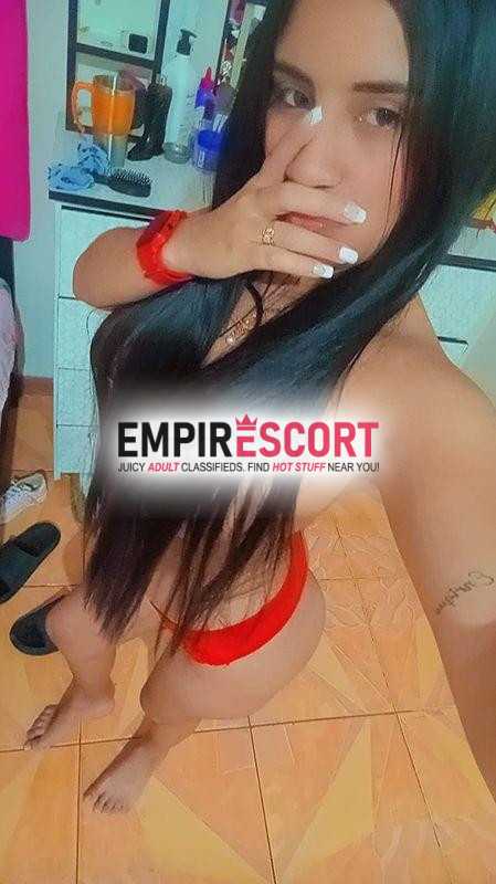 hola soy linda chica que busca complacer 😈🍌