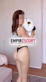 katia peruanita anfitriona recien en el ambiente y real