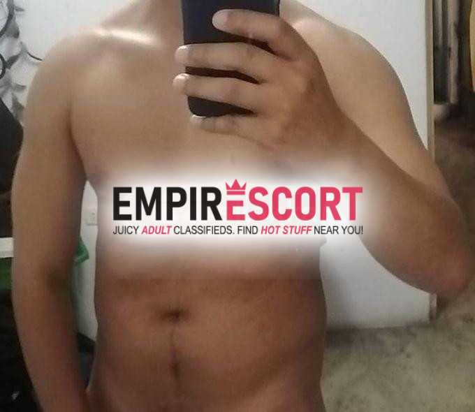 joven hetero curioso profesional y morboso educado y buena vibra dominante🇻🇪🥵🍆💦 si te gusta el muñeco ven y juega conmigo.😏