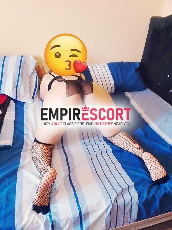 adicta al sexo y al placer ariana peruana debutante muy cariÑosa y amable
mando fotos por whatsapp