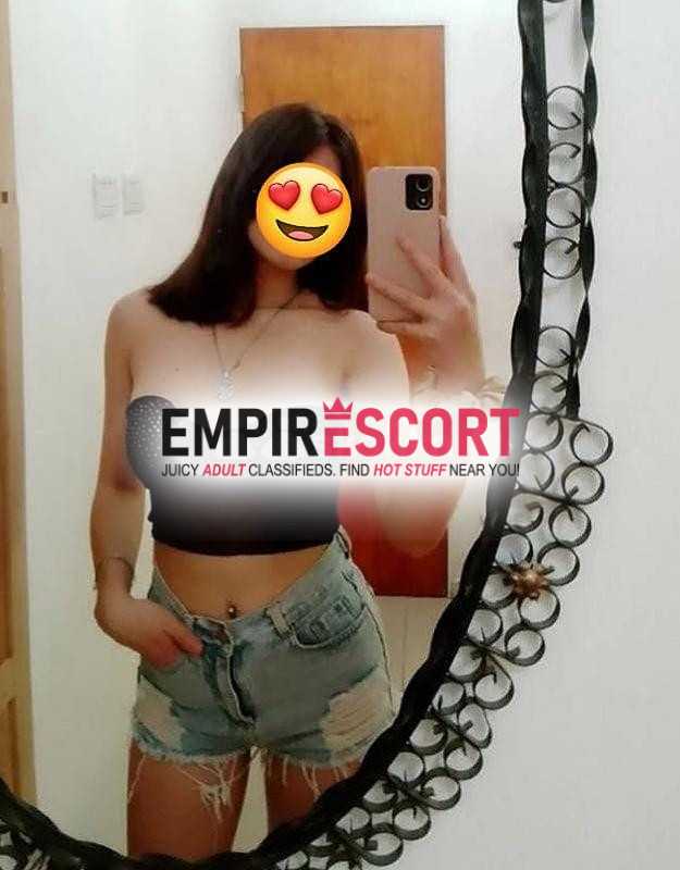 hola mi amor soy morena bien linda buen trato y buen sexo.