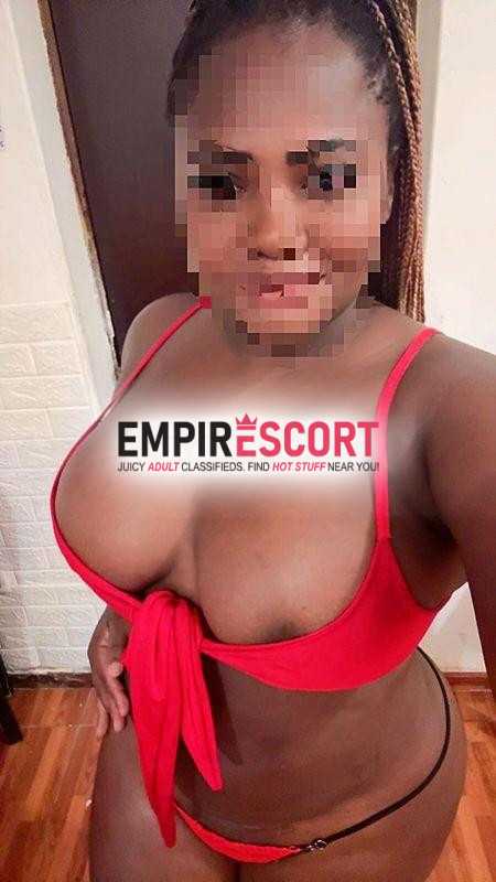 morena voluptuosa ricas tetas y culo grade