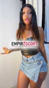 bella y ardiente jovencita vip de buen cuerpo