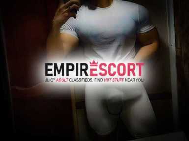 exclusivo y discreto joven hot dotado caliente
