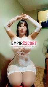 culona de ricas tetas y derrier