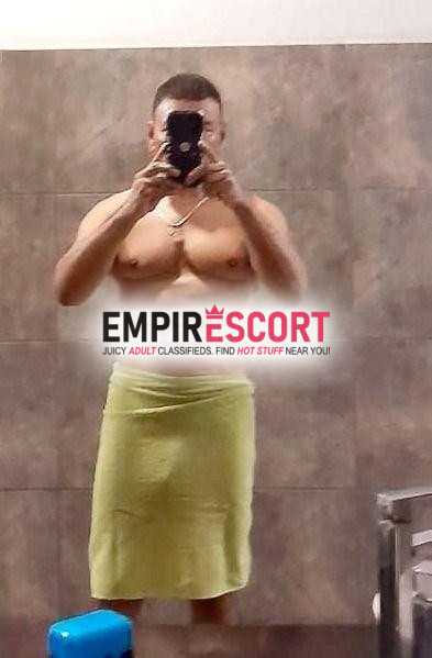 activo maduro
experto en dar te placer soy dotado varonil buen cuerpo no se va arrepentir.