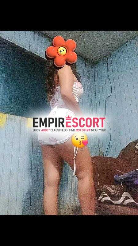 melodi 😈sexi charapita🔥🍑 . pichito rasuradito 🔥me podrás hacer sopita . podrás derramar las beses q quieras