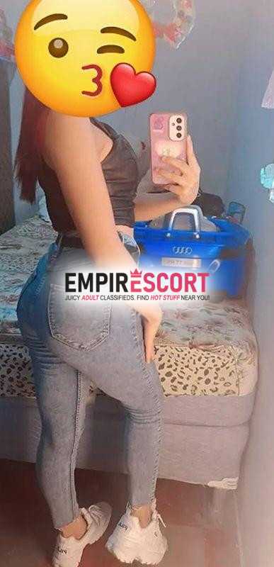 yakelin sexy señorita te daré rica mamadita😈😈