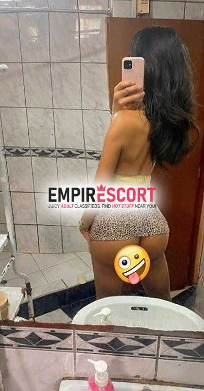 adriana 😘de vuelta en zona🔥oral al natural 🔥🔥