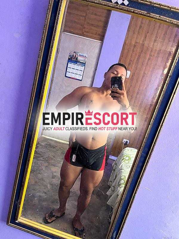 logan rico pasivo varonil dispuesto saciar tus necesidades amante gym