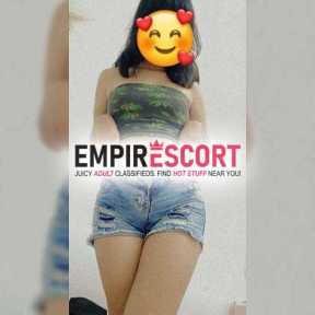 me dejó chupar mi conchita 💥 rosadito 
soy delgada blanconita 🥰😘 
tengo lindo cuerpo 👁️👁️ sexo duro