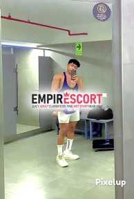 🍆🇨🇴musculoso bisex varonil masajista profesional mido 175 tengo 24 años de buena presencia a1