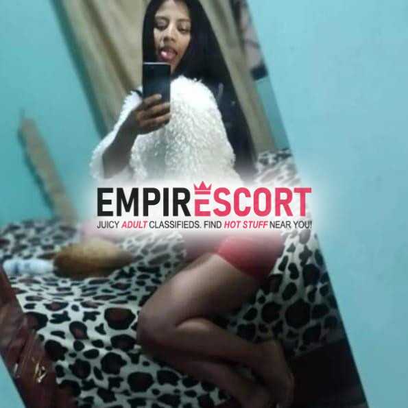 estudiante debutante nueva en esto me encanta el sexo y hago salidas y adicionales