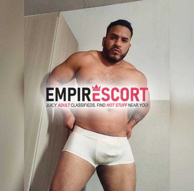 macho alessandro
actor porno peruano 🇵🇪
20cm de verga grande gruesa y cabezona 100 reales