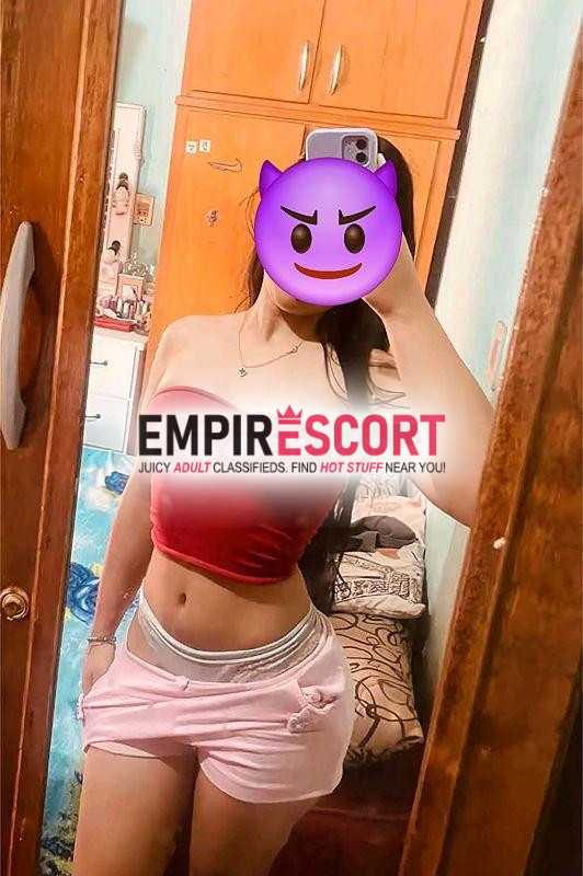 kasandra bella pucallpina muy complaciente