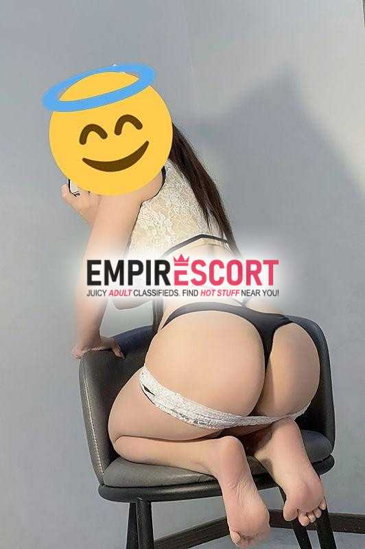 soy leticia peruanita anfitriona recien en el ambiente y real