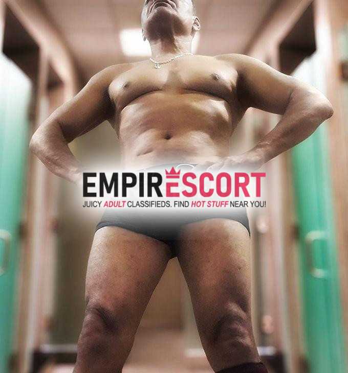 activo maduro mucha experiencia buen trato .buen cuerpo y dotado te hara gozar
