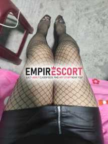 travesti cris tu beba bien puta y te espero en lencería y cobro 40 el polvo