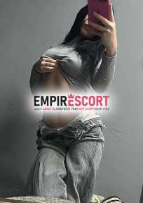 regrese mili soy peruana tengo 19 aÑos atiendo super rico 