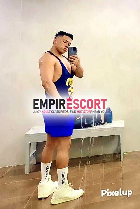🇨🇴🍆bisexual musculoso masajista profesional mido 175 y tengo 24 años de buena presencia a1