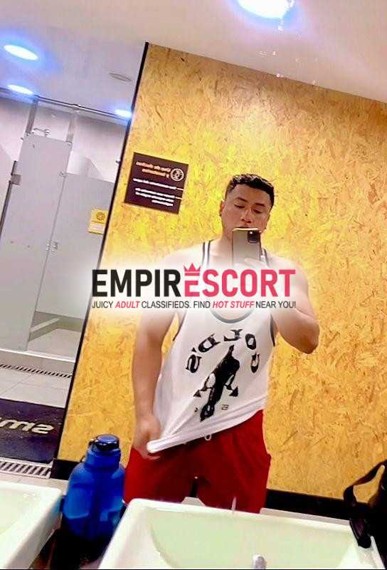 🇨🇴🍆bisexual musculoso masajista profesional mido 175 y tengo 24 años de buena presencia a1