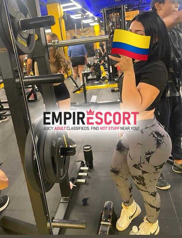 colombiana🍑😋🇨🇴 de rico trasero🍑 ven para complacerte papasito cuento habitaciÓn