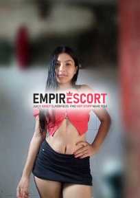 kendra🍓 rica cola y siempre mojadita quiero tu leche papi💦💦