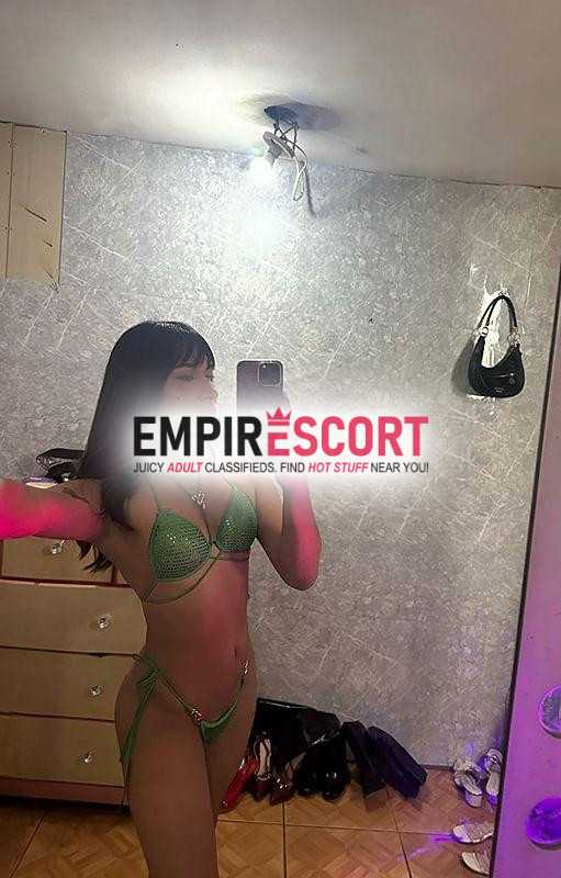 activa y pasiva y arecchita dispuesta todo complaciente