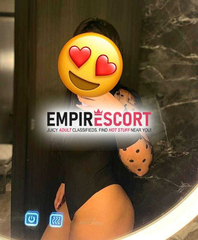 hermoso cuerpo y carita bonita 😍 foto real 🔥 🥰