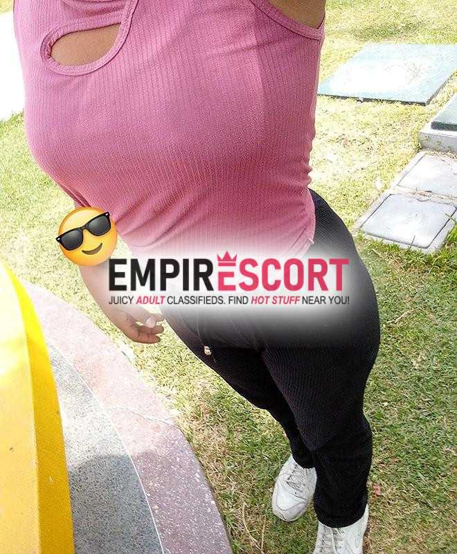 señorita universitaria iqueña disponible hoy