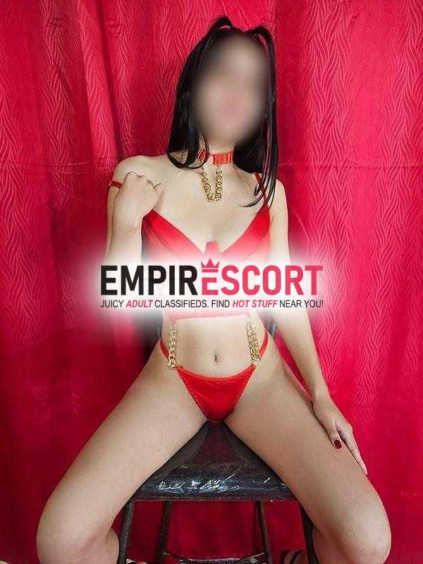 nalgas paraditas🤤🤤 bien bella🤩dejo que me beses enterita meteme lenguita besos reales oral mutuo