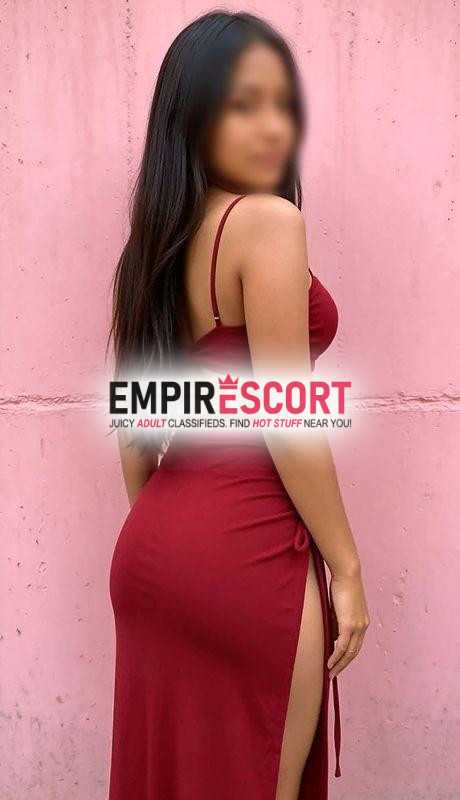 yadira jovencita de hermoso cuerpo y lista para complacerte