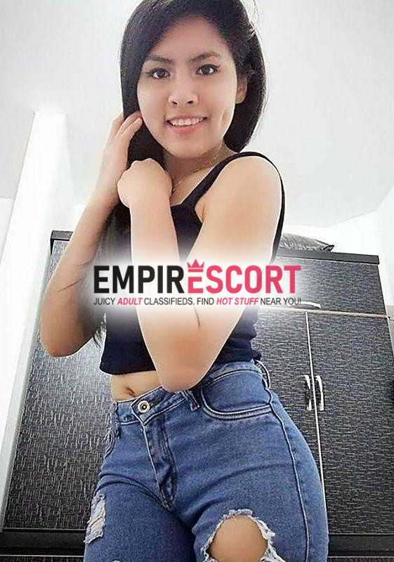 nuevas❣️universitarias❣️ debutantes abanquina super arrechitas esperando ser folladas 🤤 18 añitos oral vaginal ❣️sin hijos fotos reales