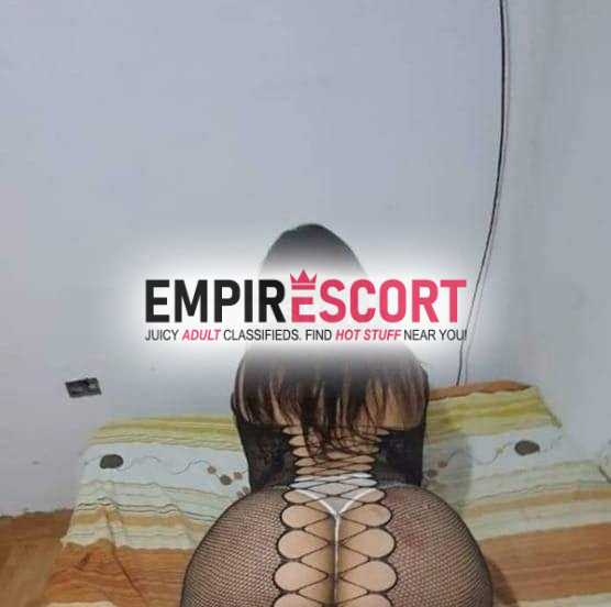 hola mis amores soy carolina linda colombiana recien llegada para complacerle todos sus caprichos