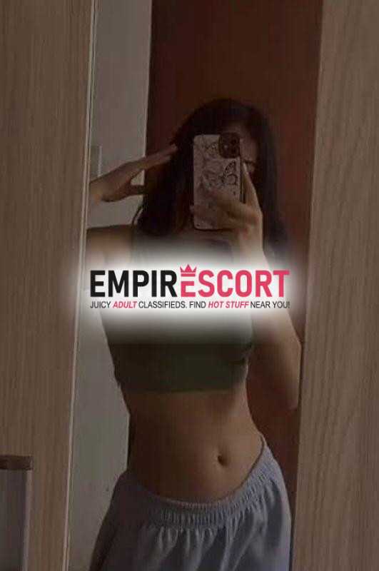 soy karina y tengo 18 años de edad debutante 🫦🫦