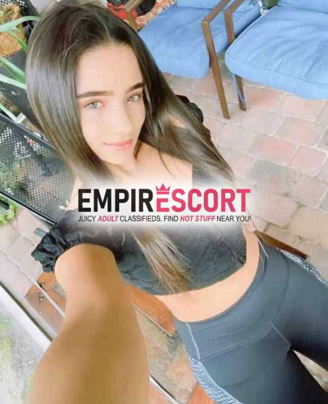cariñosa ardiente nenita hot amor