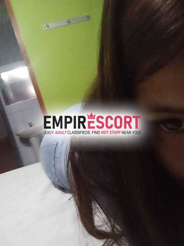 silvanita chica sumisa hago trato de amantes me dego besar tocar mis nalgas y chupar los cenos