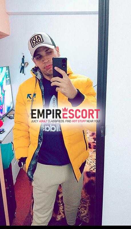 moreno arrecho recien llegado 👀 21 cm nada de flacidez 😈👀