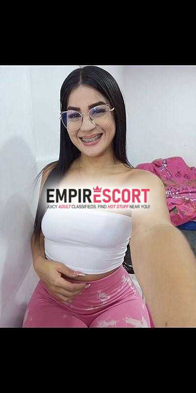 jennifer adicta al sexo😈 recién llegada solo para complacerte👅🍆 69 full anal sopita 👅💦
