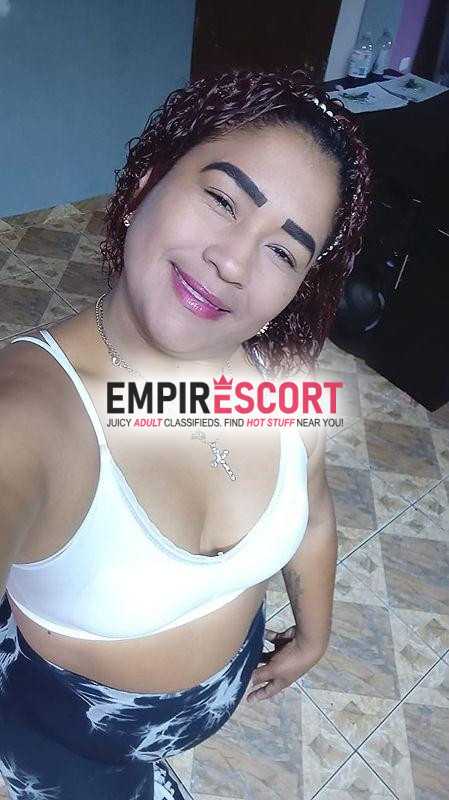 💦 hola morr me llamo manuela💦
tengo 20 aÑos 😏