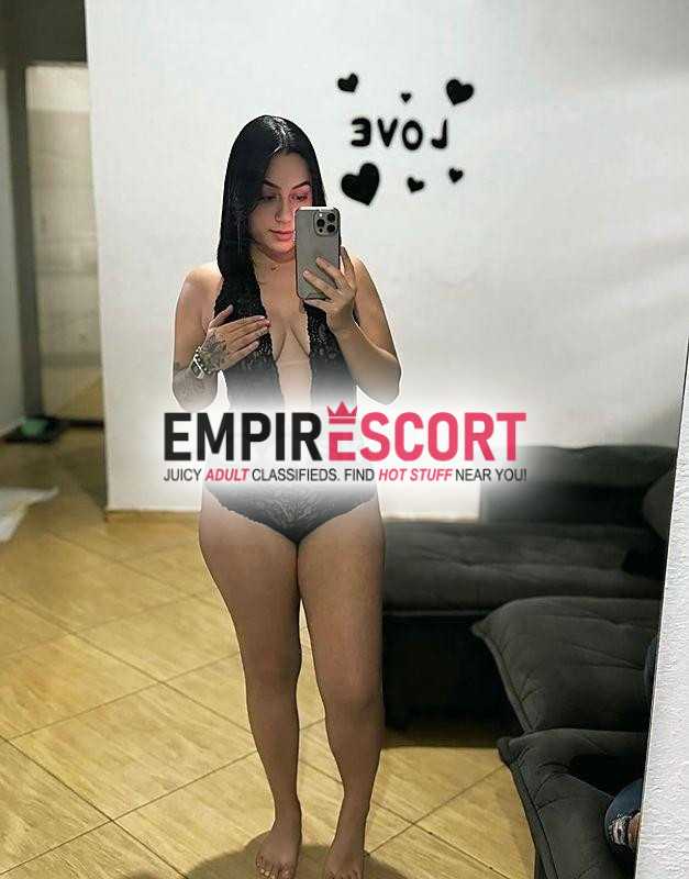 esperando por ti para que me comas completita😈