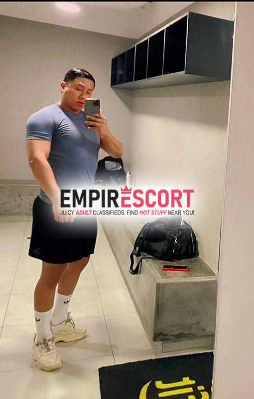 🍆🇨🇴musculoso bisex masajista profesional varonil de buena presencia a1 mido 175 u tengo 24 años