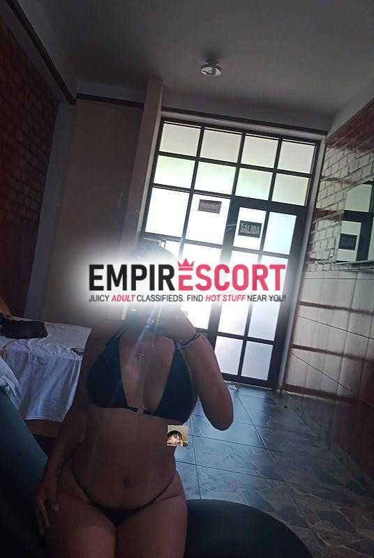 hola soy nueva en moyobamba ven pasalo rico conmigo 😋 🍼 disponible para sacarlo todo ese estrés 🌴 🤤