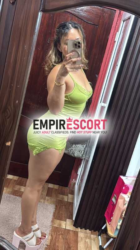 señora de exuberante culo cuerpo de infarto te brindo trato de amantes besos reales poses todo que más desees