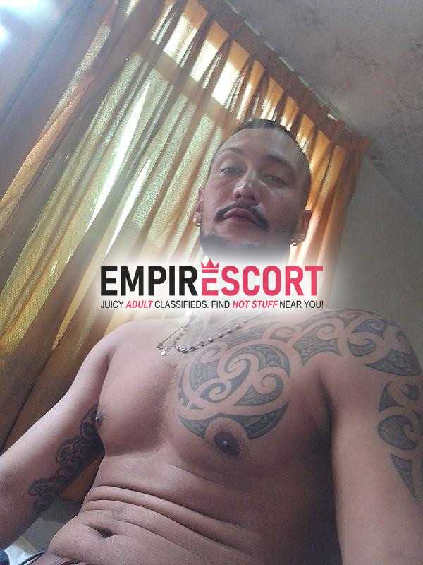 colombiano 100activo vergo
23. cm. de estatura 197 y de calzado 46
