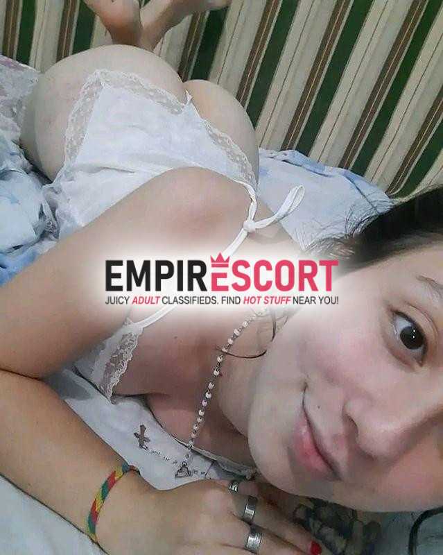 flaquita bella blanquita natural perversa full oral y mojadita 🤤