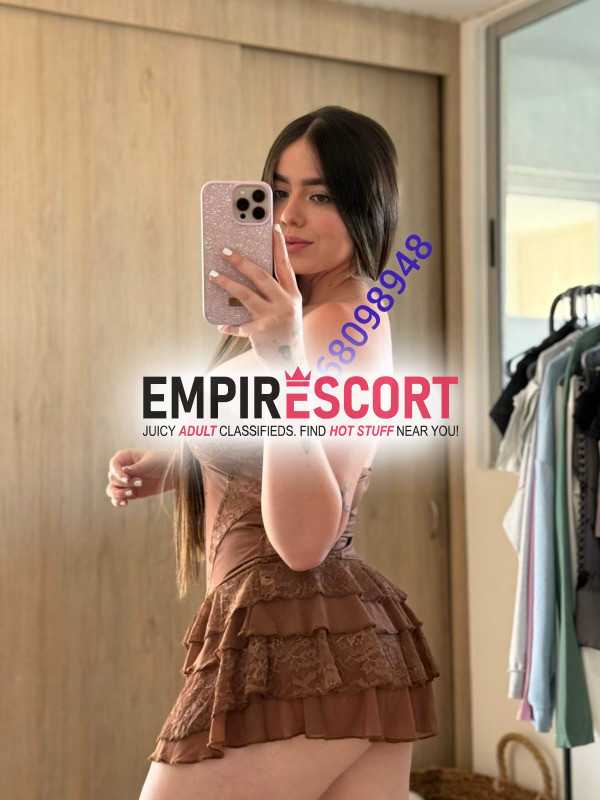 extrechita jovencita vip de buen cuerpo
