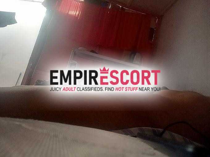 activo macho cexperiencia 
morboso
duro o suave
beso negro