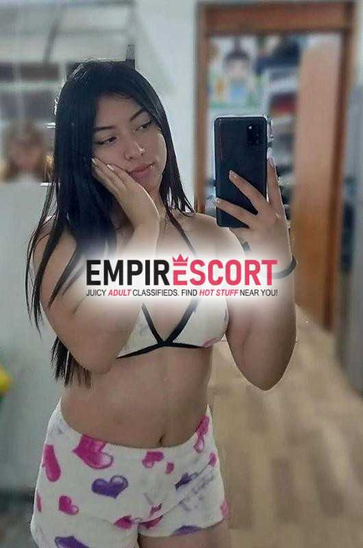 😋 sopita pose 69 desnuda nueva fogosa chupadita de senos estrechita